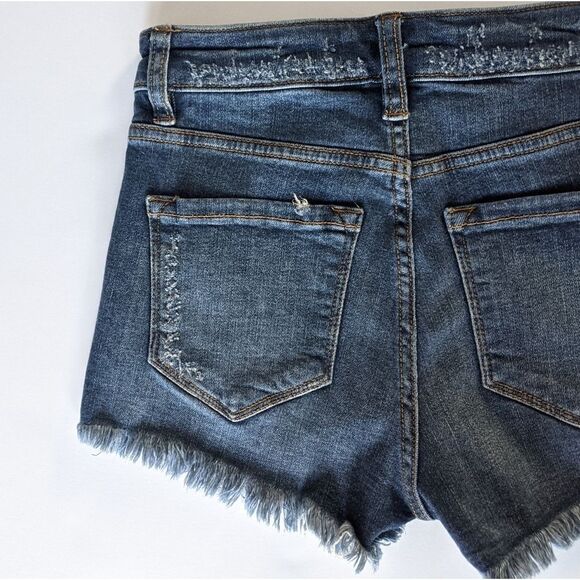 KanCan High-rise Button Fly Frayed Hem Shorts - XS - Picture 10 of 13